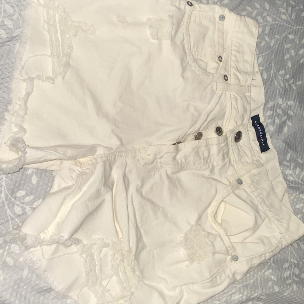 Aeropostale White Jean Shorts Relaxed Fit